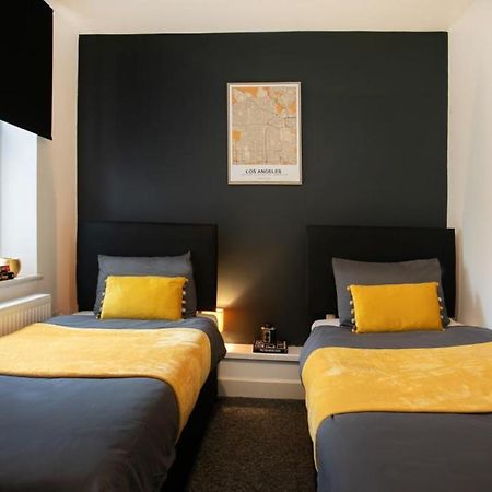 Spacious 2 Bedroom Apartments - 5 Mins From Qmc, Universities And City Centre! Nottingham Ngoại thất bức ảnh